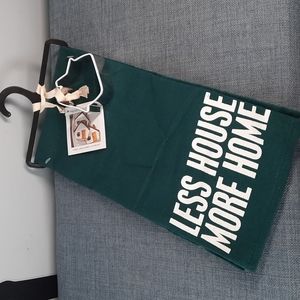 Kitchen Dish Towel Cookie Cutter Set House Home Housewarming Neighbor House NWT